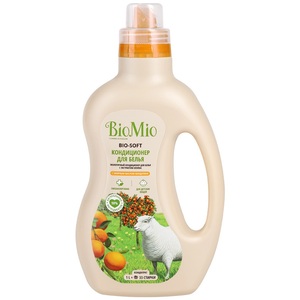 BIOMIO BIO-SOFT Экологичный кондиционер для белья с эфирным маслом Мандарина 1000мл