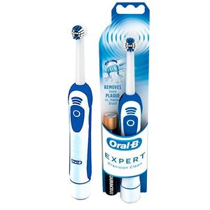 Oral-B Зубная щетка Pro-Expert DB4 Аккуратная чистка на батарейках