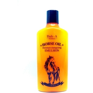 Deoproce DailyA Horse Oil Moisture Energizing Emulsion