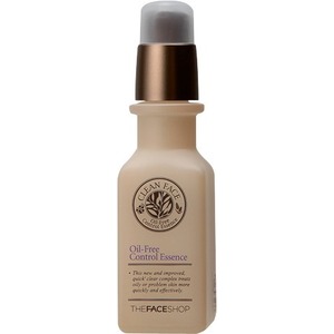 The Face Shop Clean Face OilFree Control Essence