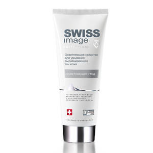 Swiss image Освeтляющее средство для умывания выравнивающее тон кожи 200 мл (Swiss image, Освeтляющий уход)