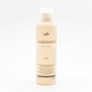 Органический шампунь с экстрактами и эфирными маслами для чувствительной кожи головы LA'DOR TRIPLEX NATURAL SHAMPOO 150ml